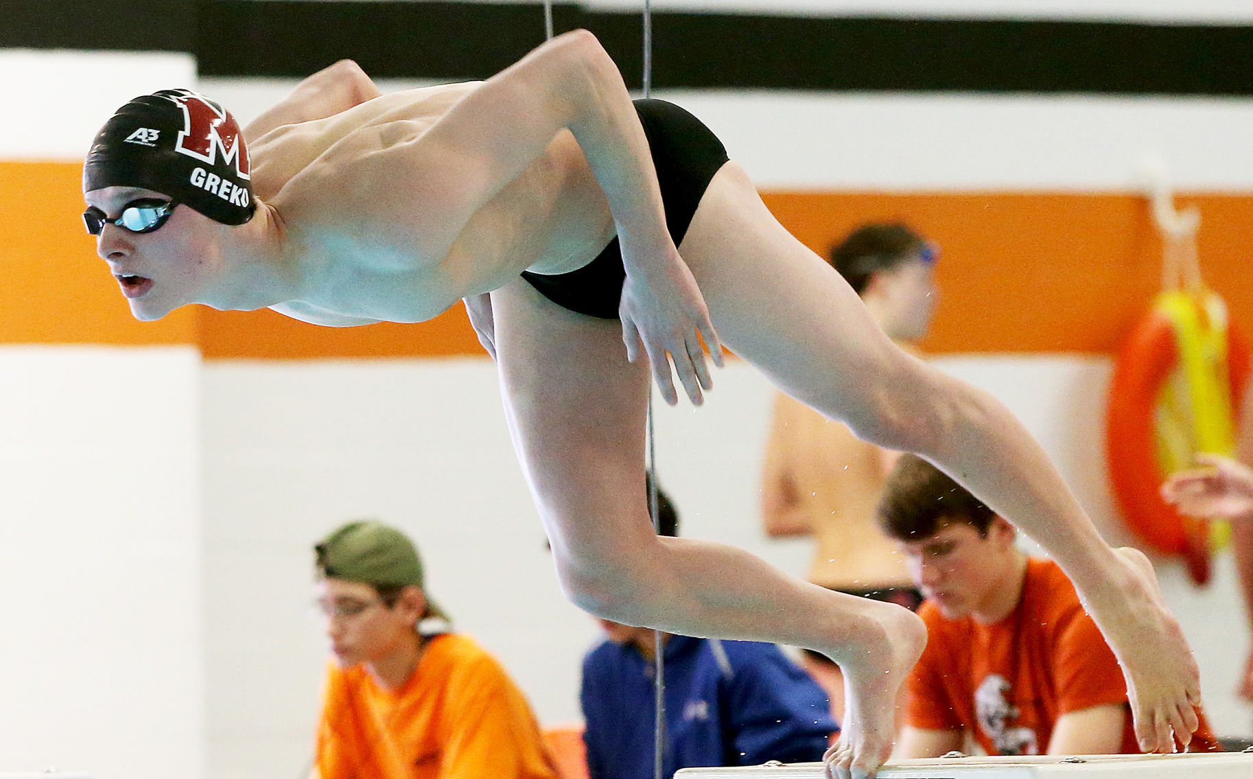 012018-UT-Swim-005